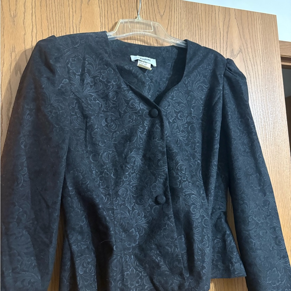 Chic Black Floral Women's Blazer